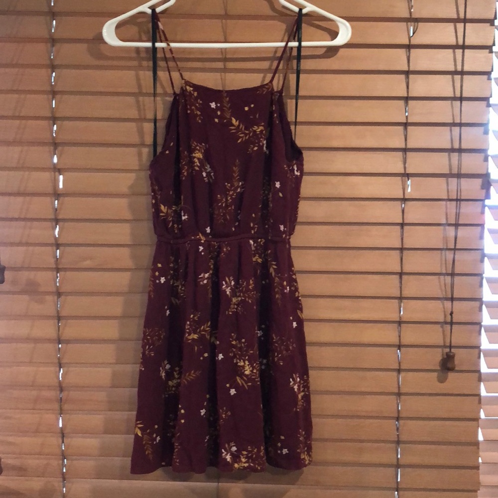 Forever 21 burgundy floral dress